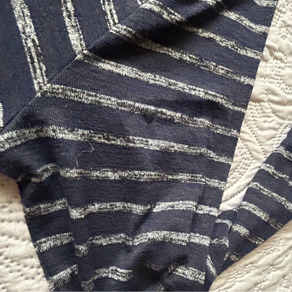 Rag and Bone The Knit Striped Pullover in Large. Heathered grey stripes /navy - Picture 15 of 16